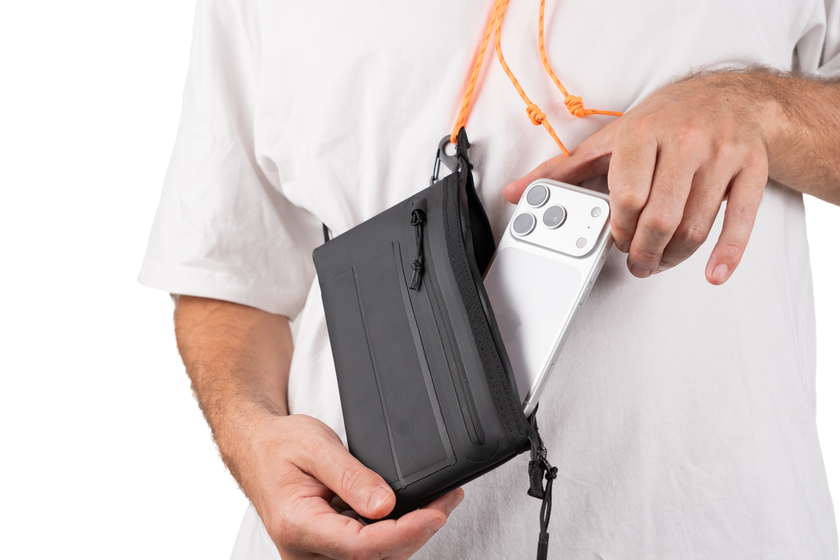 NOMADCASE - TRAVEL POUCH